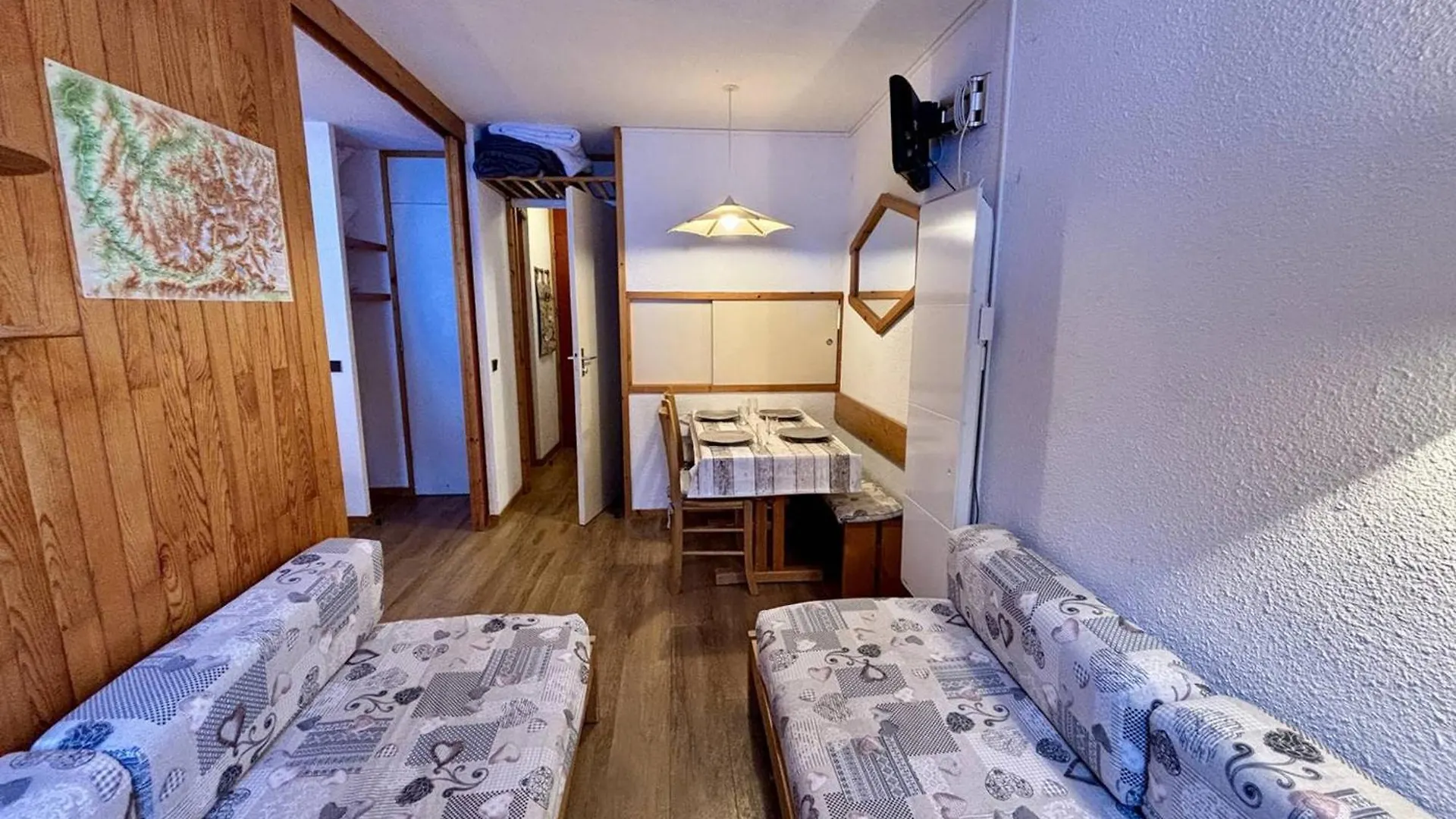 Studio Divisible, 4 Pers, Parking Souterrain, La Plagne - Fr-1-353-25 France